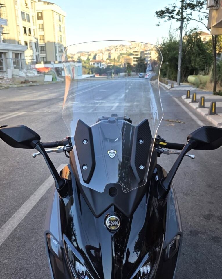 MOTOCAM Sym Maxsym TL 508 Ön Cam 2022-2026 Model 65cm Şeffaf Renkli 4mm