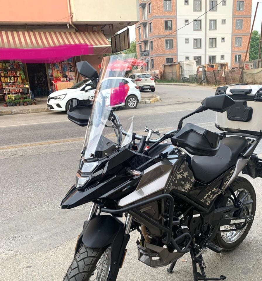 MOTOCAM SYM NHT 200 Ön Cam 2023-2026 Model 50cm Şeffaf Renkli 4mm