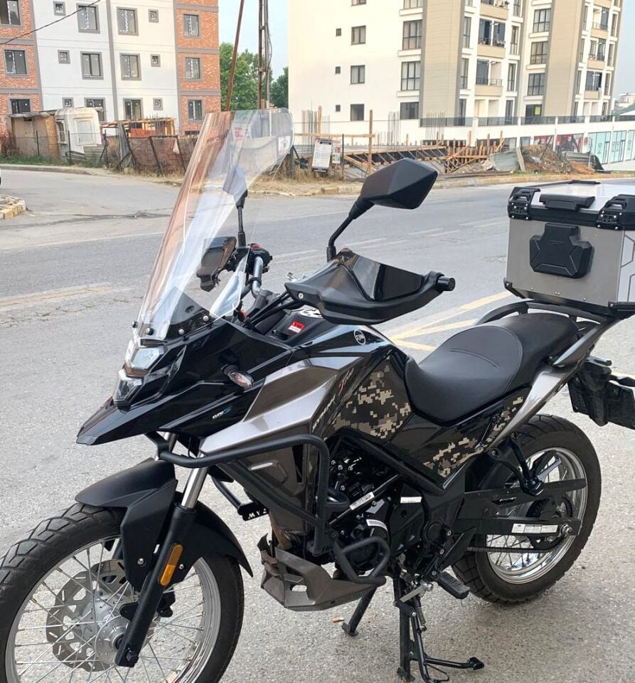 MOTOCAM SYM NHT 200 Ön Cam 2023-2026 Model 50cm Şeffaf Renkli 4mm