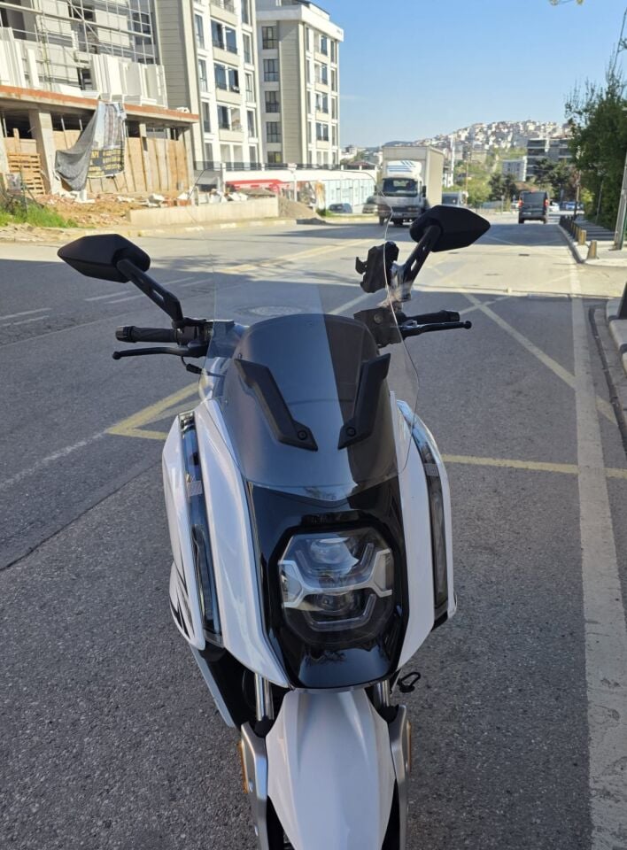 MOTOCAM Dofern JDF 250 T Ön Cam 2024-2026 Model 60cm Şeffaf Renkli 4mm UZUN