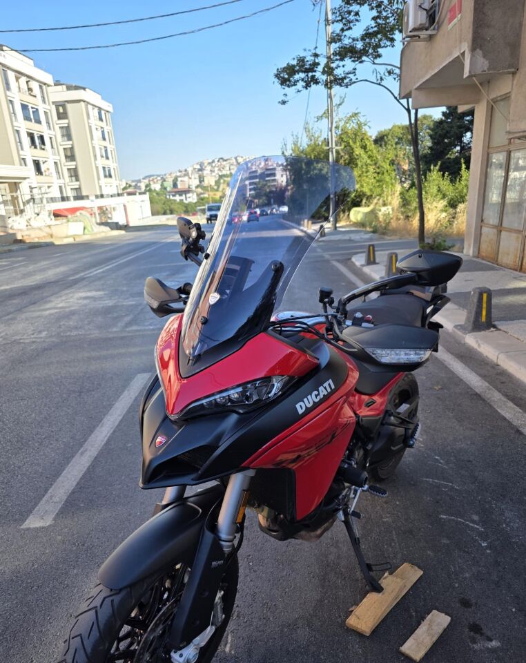 MOTOCAM Ducati Multistrada V2 Ön Cam 2022-2026 Model 60cm Füme Renkli 4mm