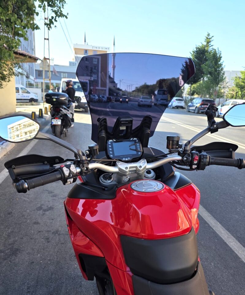 MOTOCAM Ducati Multistrada V2 Ön Cam 2022-2026 Model 60cm Siyah Renkli 4mm