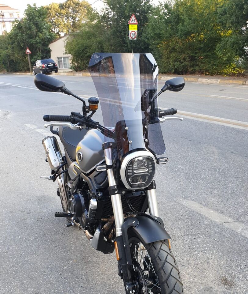 MOTOCAM Voge ACX 525 Ön Cam 2023-2026 Model 58cm Füme Renkli 4mm