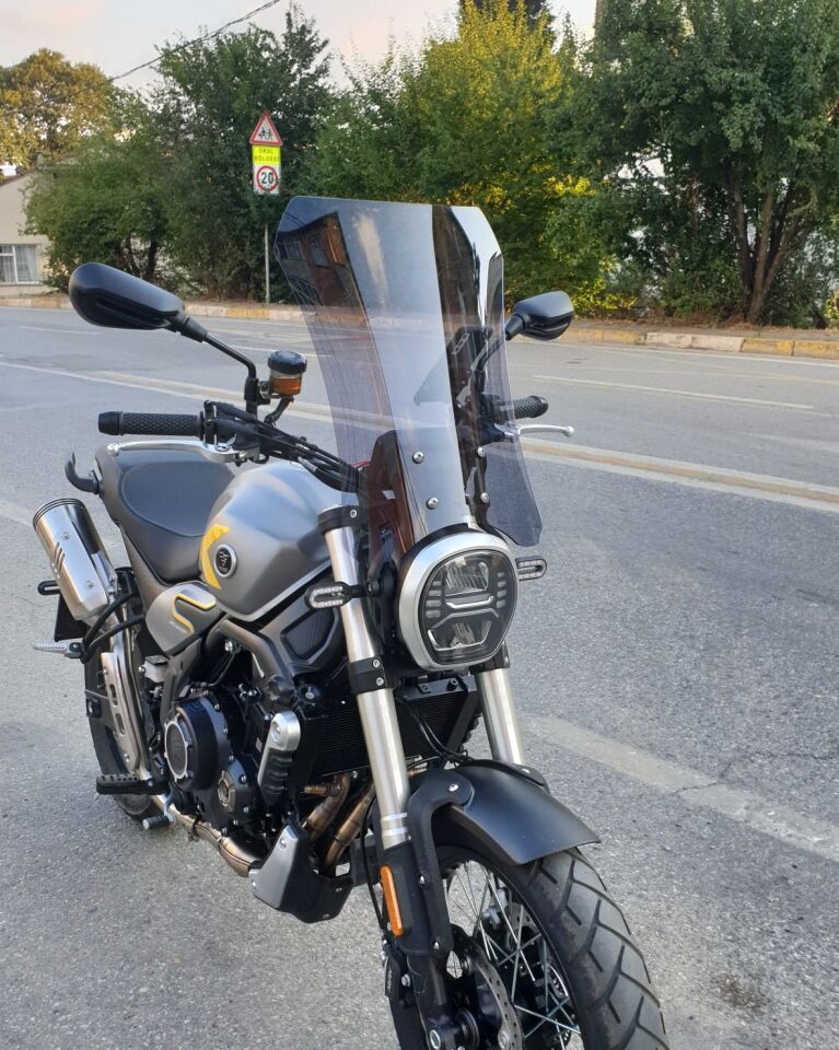 MOTOCAM Voge ACX 525 Ön Cam 2023-2026 Model 58cm Füme Renkli 4mm