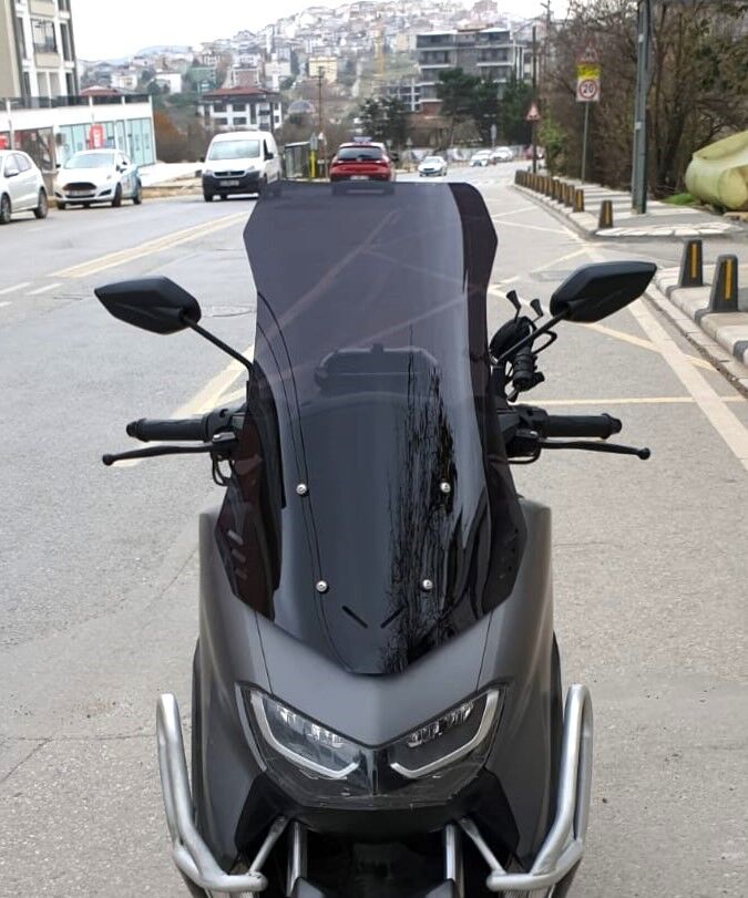 MOTOCAM Falcon Cmax 155 Ön Cam 2023-2026 Model 65cm Siyah Renkli 4mm ORTA BOYLU