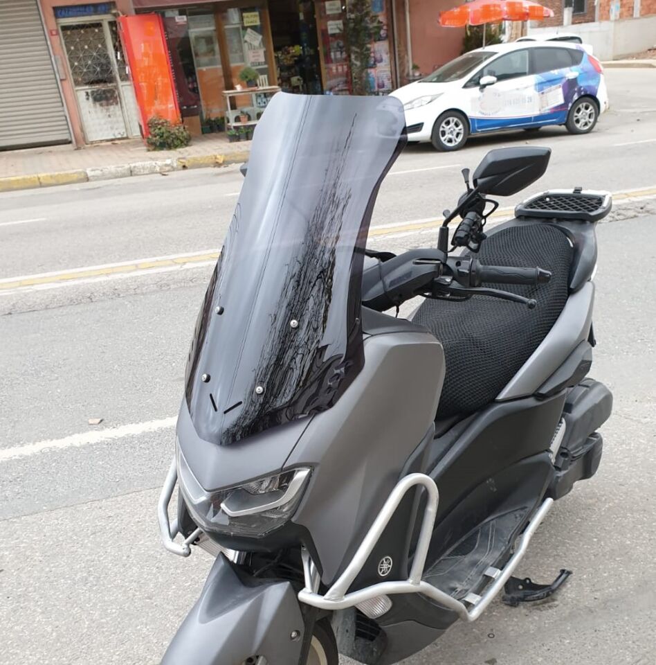 MOTOCAM Falcon Cmax 155 Ön Cam 2023-2026 Model 65cm Siyah Renkli 4mm ORTA BOYLU