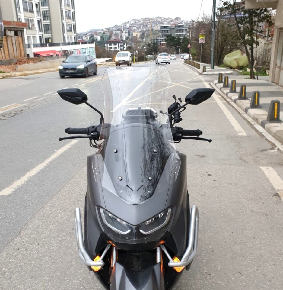 MOTOCAM Falcon Cmax 155 Ön Cam 2023-2026 Model 65cm Şeffaf Renkli 4mm ORTA BOYLU
