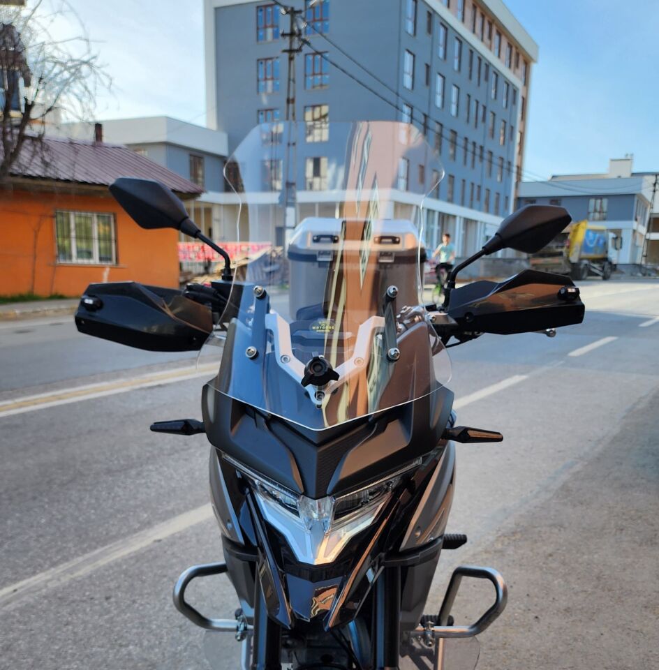 MOTOCAM Voge DS 500 Ön Cam 2021-2026 Model 55cm Şeffaf Renkli 4mm