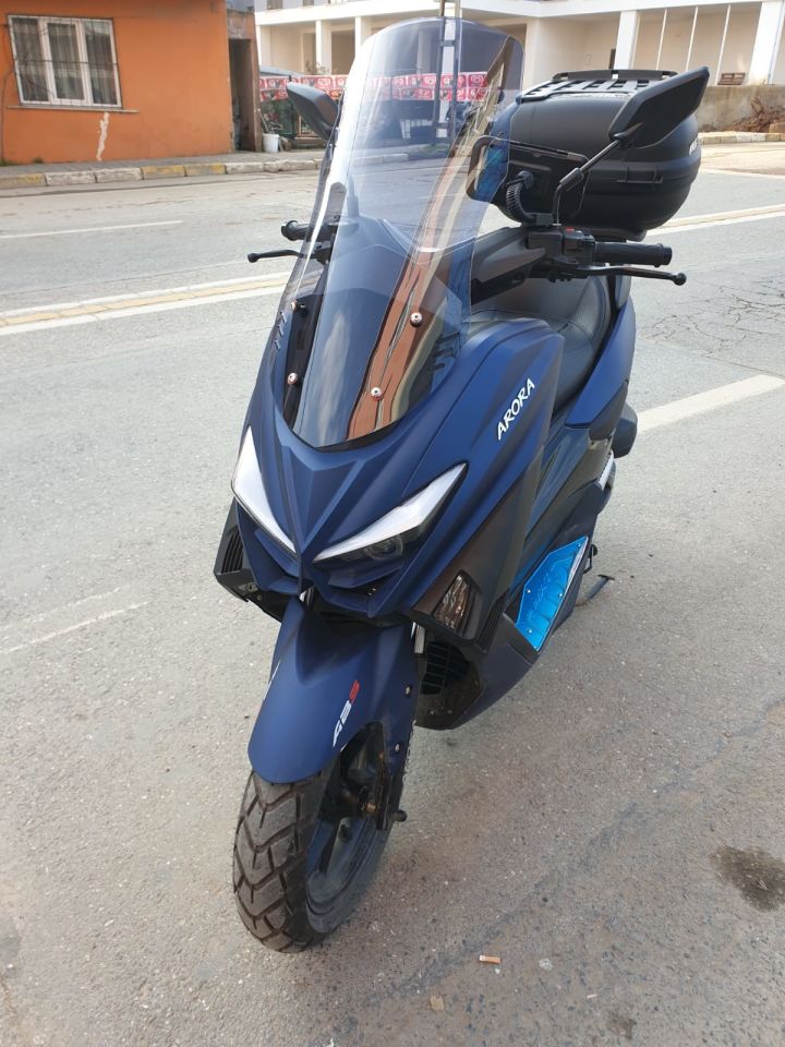 Arora Max-T 150 Ön Cam 2022-2025 Model 65 CM - Açıkfüme Renkli