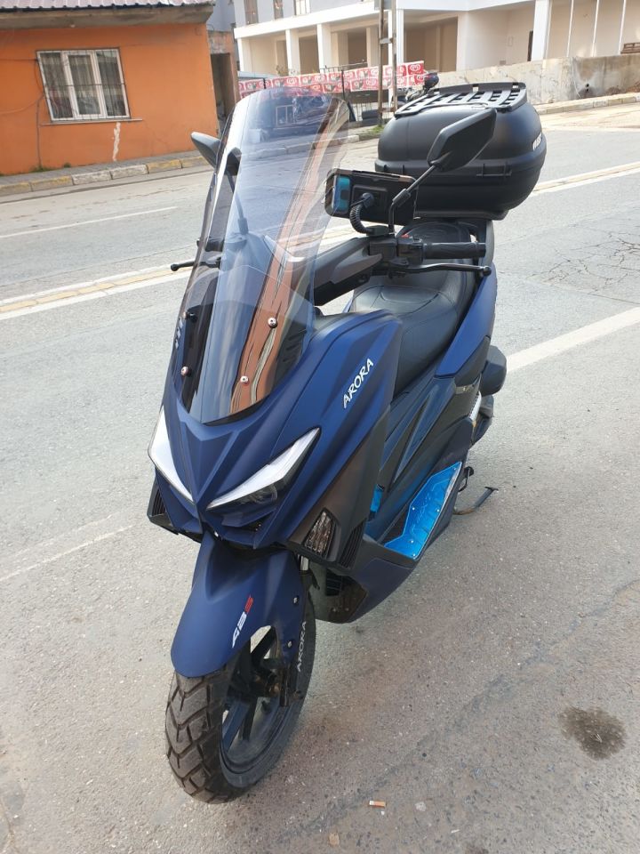 Arora Max-T 150 Ön Cam 2022-2025 Model 65 CM - Açıkfüme Renkli