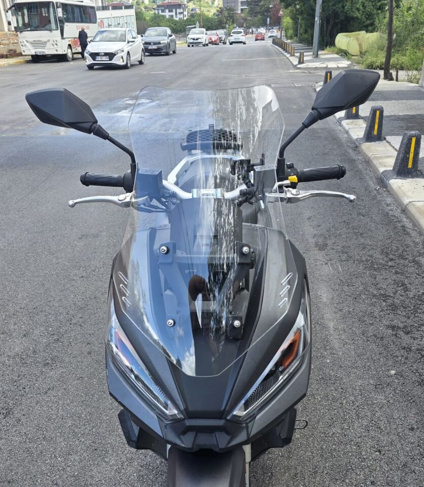 MOTOCAM Falcon Trex 188 Ön Cam 2022-2026 Model 55cm Şeffaf Renkli 4mm KISA