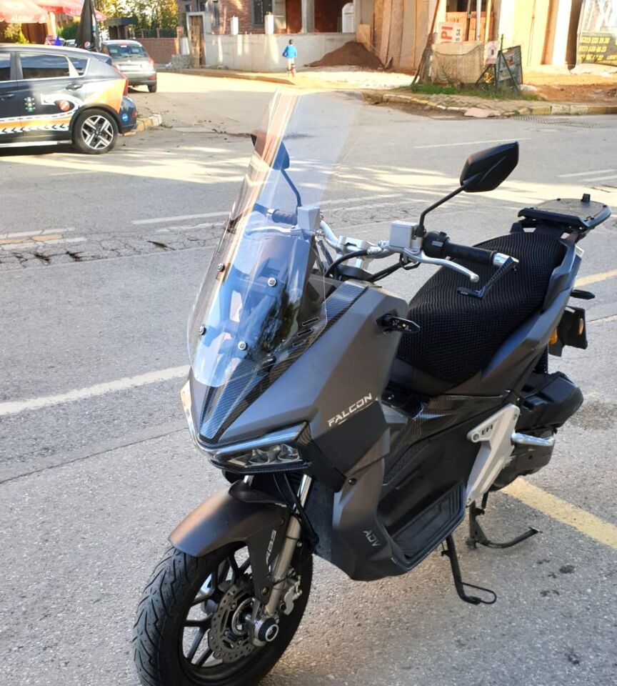 MOTOCAM Falcon Trex 188 Ön Cam 2022-2026 Model 65cm Şeffaf Renkli 4mm ORTA BOYLU