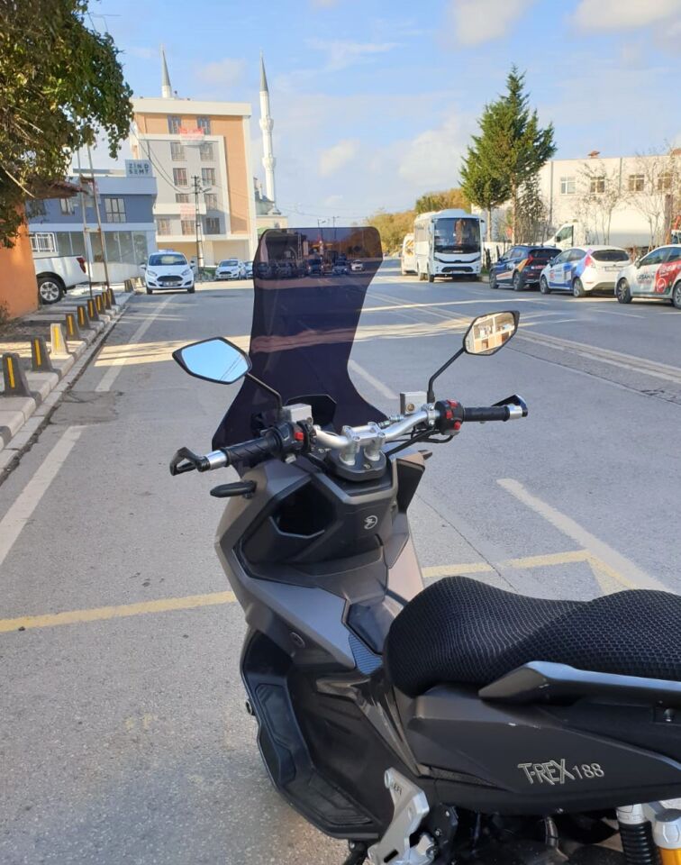 MOTOCAM Falcon Trex 188 Ön Cam 2022-2026 Model 78cm Siyah Renkli 4mm UZUN