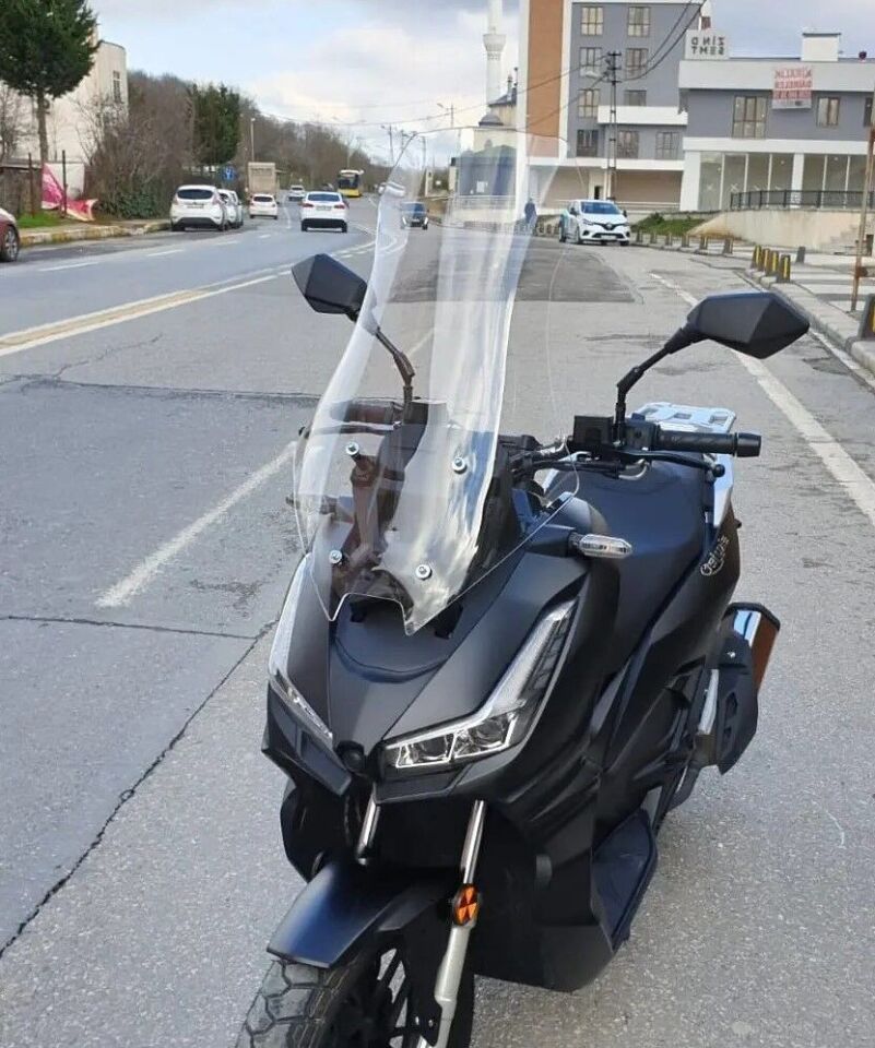 MOTOCAM Skyjet Rivero 125 Ön Cam 2024-2026 Model 57cm Şeffaf Renkli 4mm SPORTİF