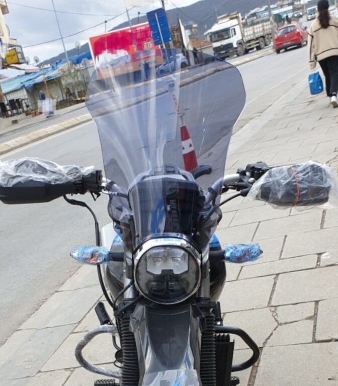 MOTOCAM Hero X Pulse Ön Cam 2020-2025 Model 46cm Füme Renkli 4mm UZUN CAM