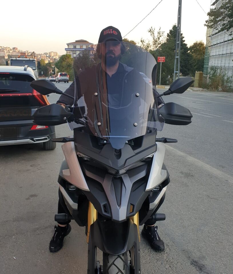 MOTOCAM Voge Dsx 525 Ön Cam 2023-2026 Model 65cm füme Renkli 4mm UZUN CAM