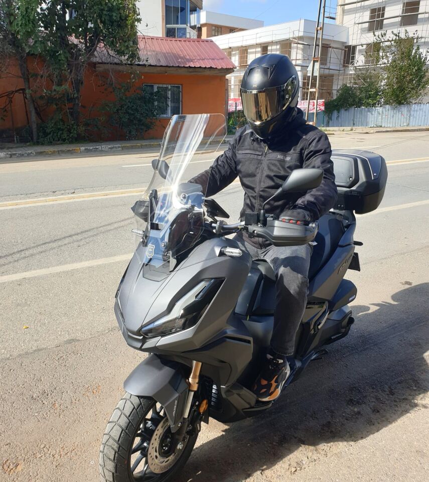 MOTOCAM Honda Adv 350 Ön Cam 2023-2026 Model 60cm Şeffaf Renkli 4mm ORTA BOYLU