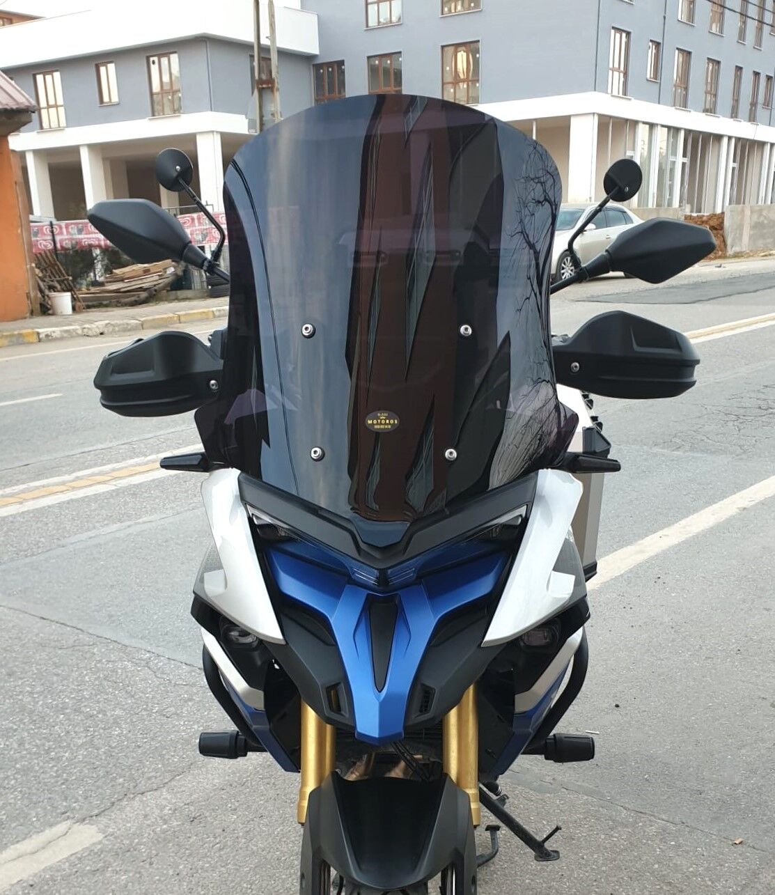 MOTOCAM Voge DSX 525 Ön Cam 2023-2026 Model 65cm Siyah Renkli 4mm UZUN CAM