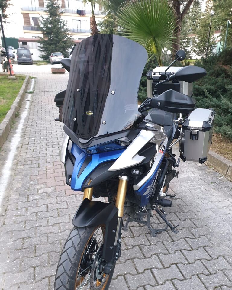 MOTOCAM Voge DSX 525 Ön Cam 2023-2026 Model 65cm Siyah Renkli 4mm UZUN CAM