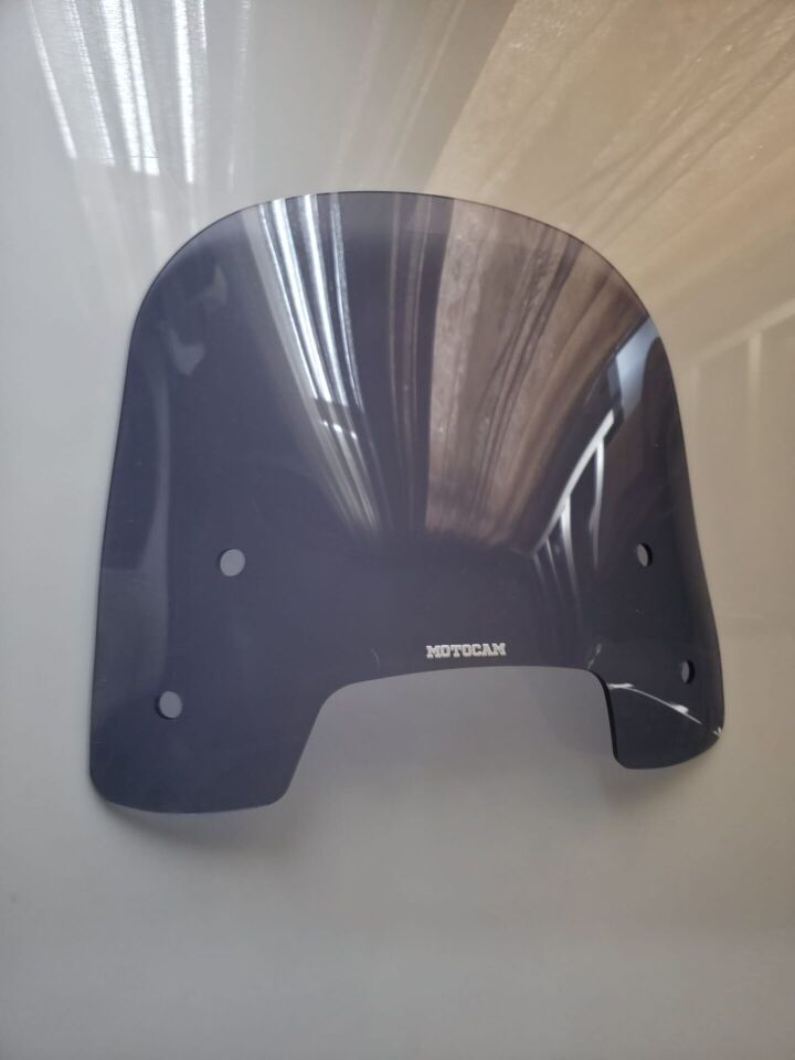 MOTOCAM Küba Ravida 125 Ön Cam 2024-2026 Model 38cm Füme Renkli 4mm APARATSIZ
