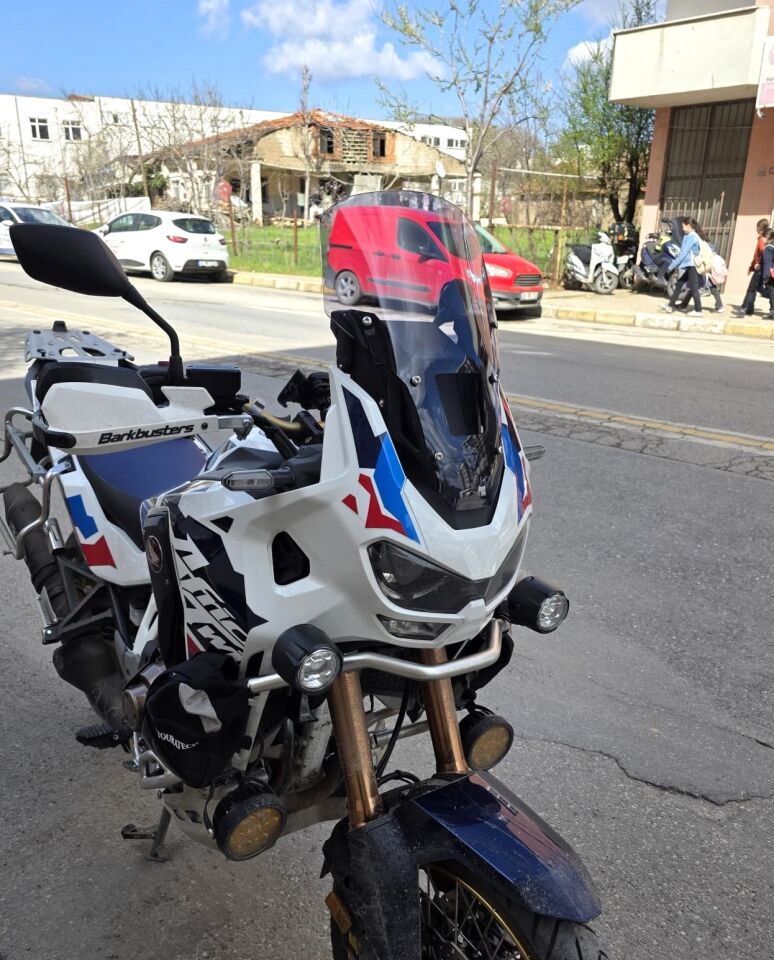 MOTOCAM Honda Africa twin CRF 1100 L4 Ön Cam 2023-2026 Model 46cm Füme Renkli 4mm ORİJİNAL BOYLU