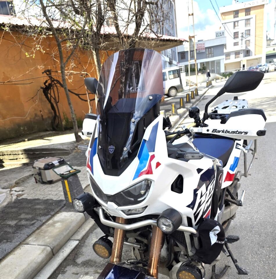 MOTOCAM Honda Africa twin CRF 1100 L4 Ön Cam 2023-2026 Model 46cm Füme Renkli 4mm ORİJİNAL BOYLU