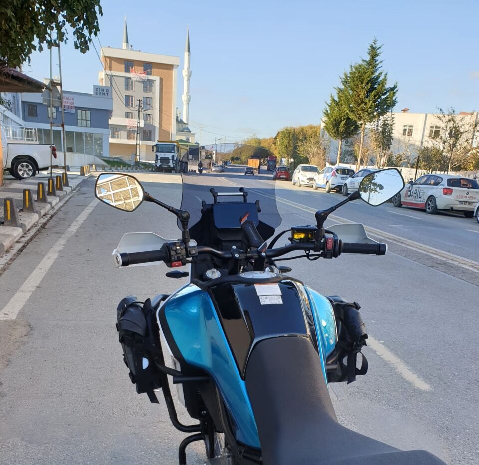 MOTOCAM CF Moto 450 MT Ön Cam 2023-2026 Model 41cm Füme Renkli 4mm