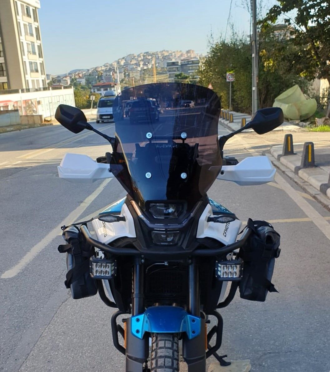 MOTOCAM CF Moto 450 MT Ön Cam 2023-2026 Model 41cm Siyah Renkli 4mm