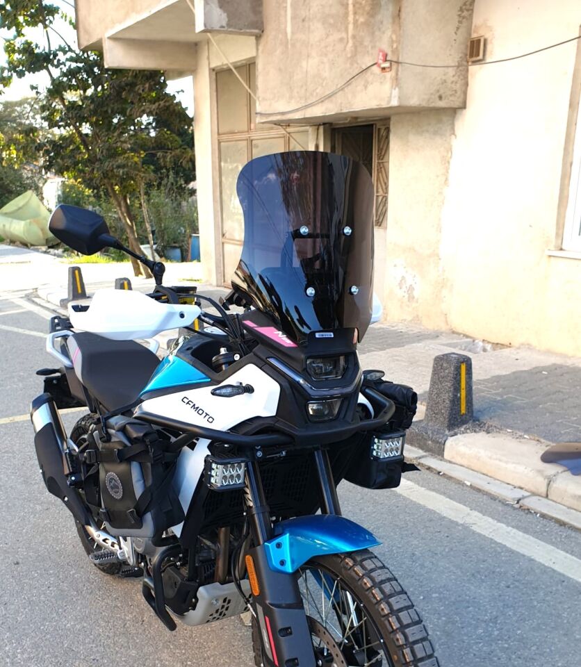 MOTOCAM CF Moto 450 MT Ön Cam 2023-2026 Model 41cm Siyah Renkli 4mm