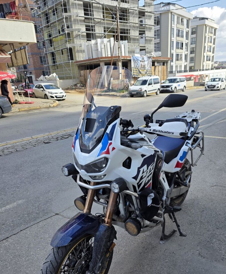 MOTOCAM Honda Africa twin CRF 1100 L4 Ön Cam 2023-2026 Model 54cm Şeffaf Renkli 4mm UZUN