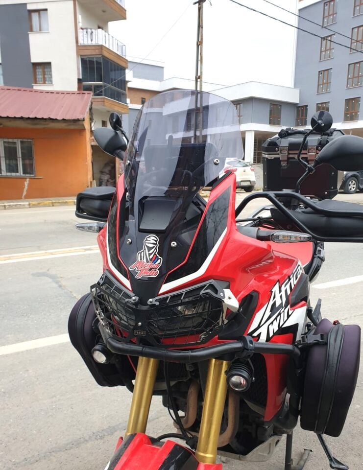 MOTOCAM Honda Africa Twin CRF 1000 Ön Cam 2016-2020 Model 45cm Füme Renkli 4mm SPORTİF