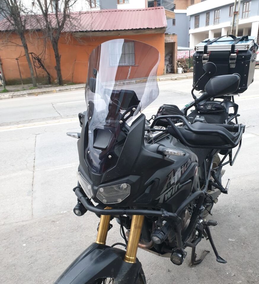 MOTOCAM Honda Africa Twin CRF 1000 Ön Cam 2016-2020 Model 45cm Füme Renkli 4mm SPORTİF