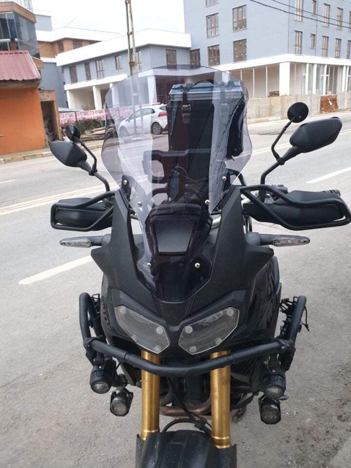 MOTOCAM Honda Africa Twin CRF 1000 Ön Cam 2016-2020 Model 45cm Füme Renkli 4mm SPORTİF