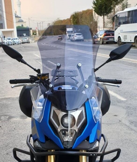 MOTOCAM CF Moto 650 MT Ön Cam 2016-2026 Model 56cm Füme Renkli 4mm