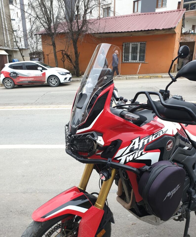 MOTOCAM Honda Africa Twin CRF 1000 Ön Cam 2016-2020 Model 45cm Şeffaf Renkli 4mm SPORTİF