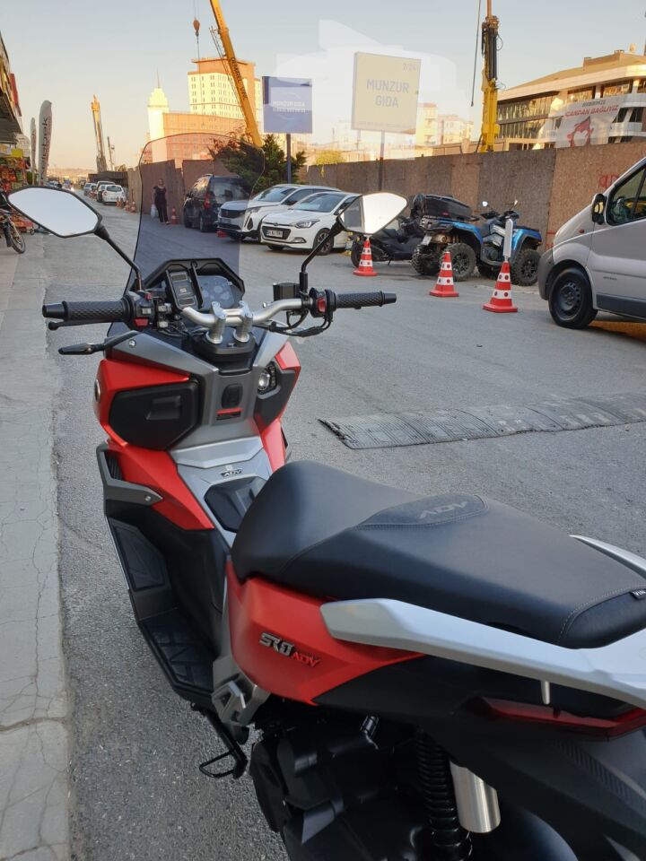 MOTOCAM Voge SR1 ADV Ön Cam 2023-2026 Model 71cm Füme Renkli 4mm