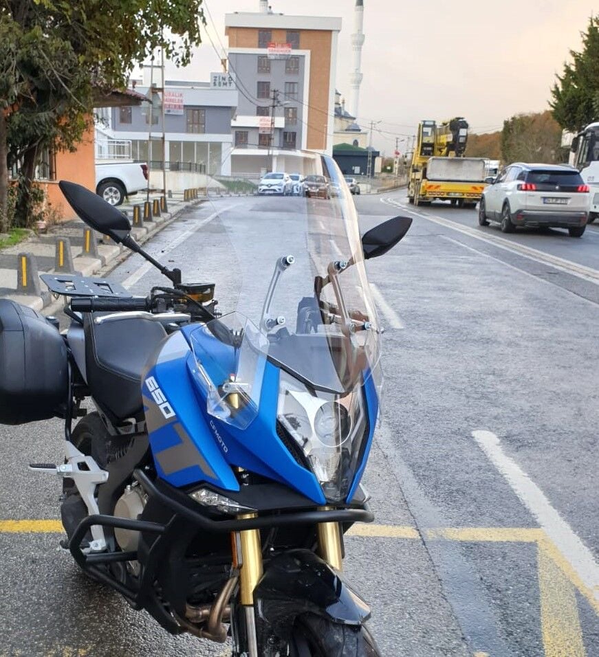 MOTOCAM CF Moto 650 MT Ön Cam 2016-2026 Model 56cm Şeffaf Renkli 4mm