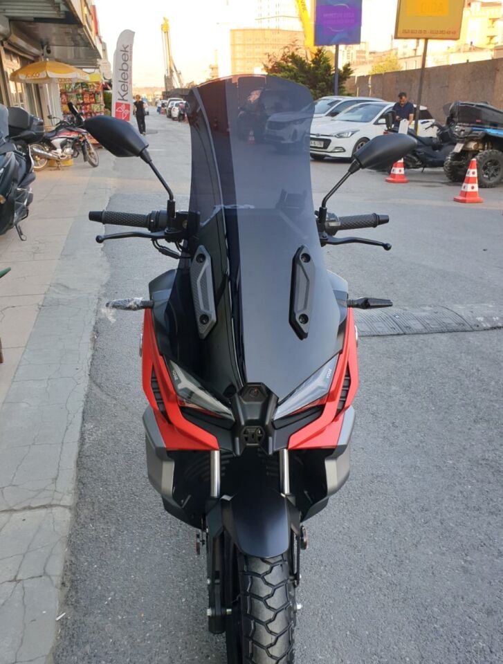 MOTOCAM Voge SR1 ADV Ön Cam 2023-2026 Model 71cm Siyah Renkli 4mm