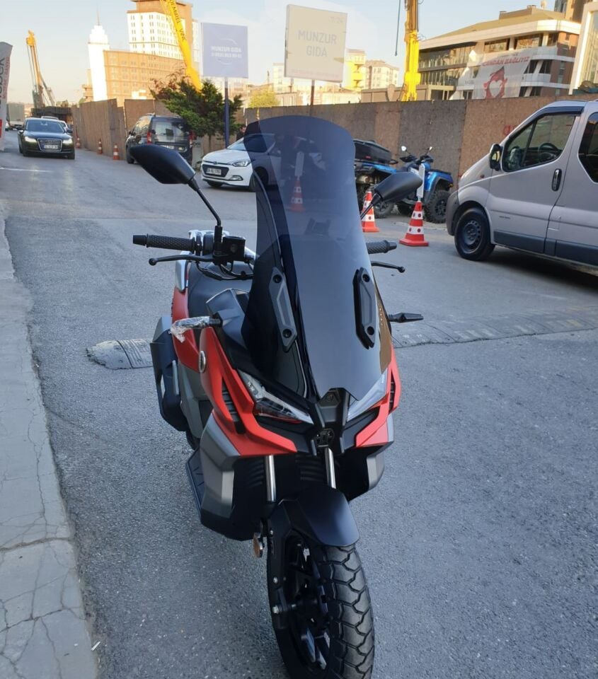 MOTOCAM Voge SR1 ADV Ön Cam 2023-2026 Model 71cm Siyah Renkli 4mm