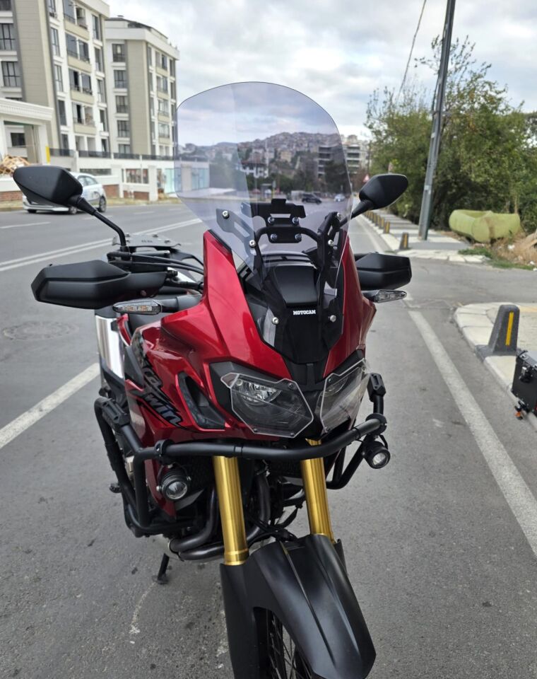 MOTOCAM Honda Africa Twin CRF 1000 Ön Cam 2016-2020 Model 55cm Füme Renkli 4mm UZUN