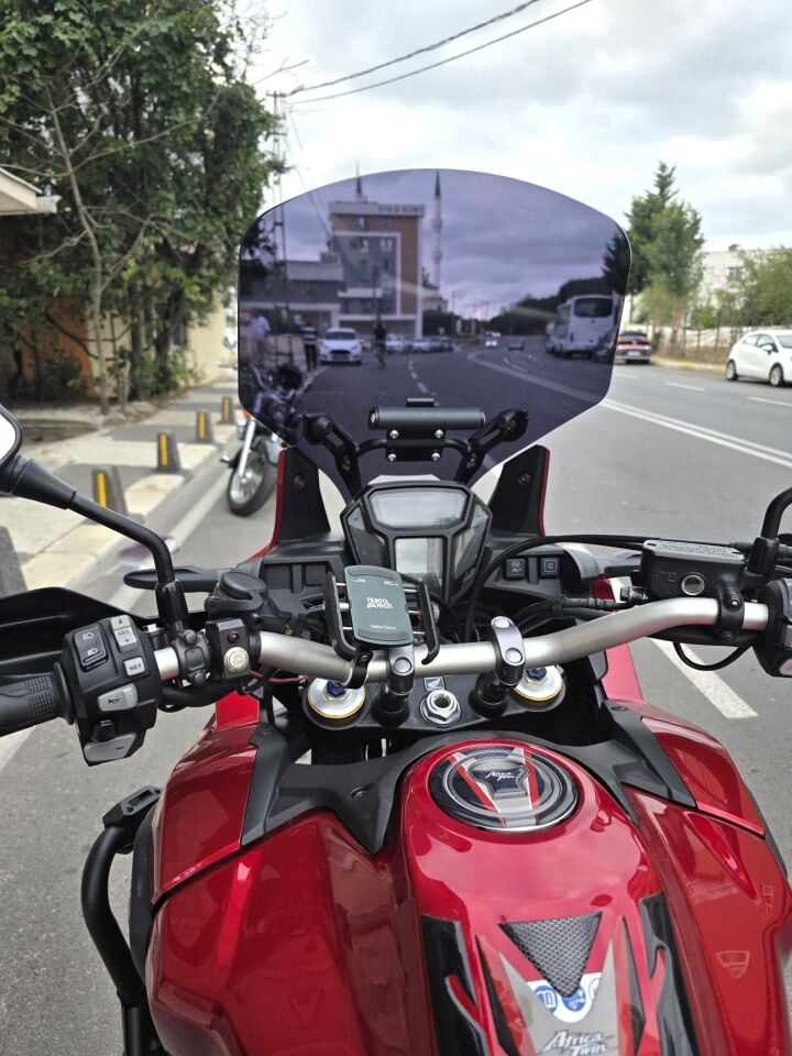 MOTOCAM Honda Africa Twin CRF 1000 Ön Cam 2016-2020 Model 55cm Siyah Renkli 4mm UZUN