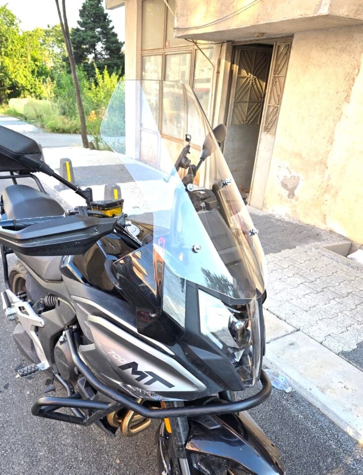 MOTOCAM CF Moto 700 MT Ön Cam 2023-2026 Model 56cm Şeffaf Renkli 4mm
