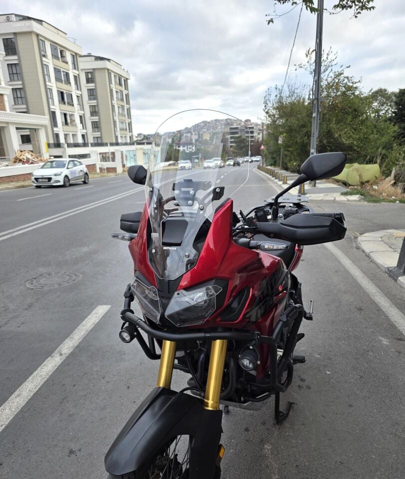 MOTOCAM Honda Africa Twin CRF 1000 Ön Cam 2016-2020 Model 55cm Şeffaf Renkli 4mm UZUN