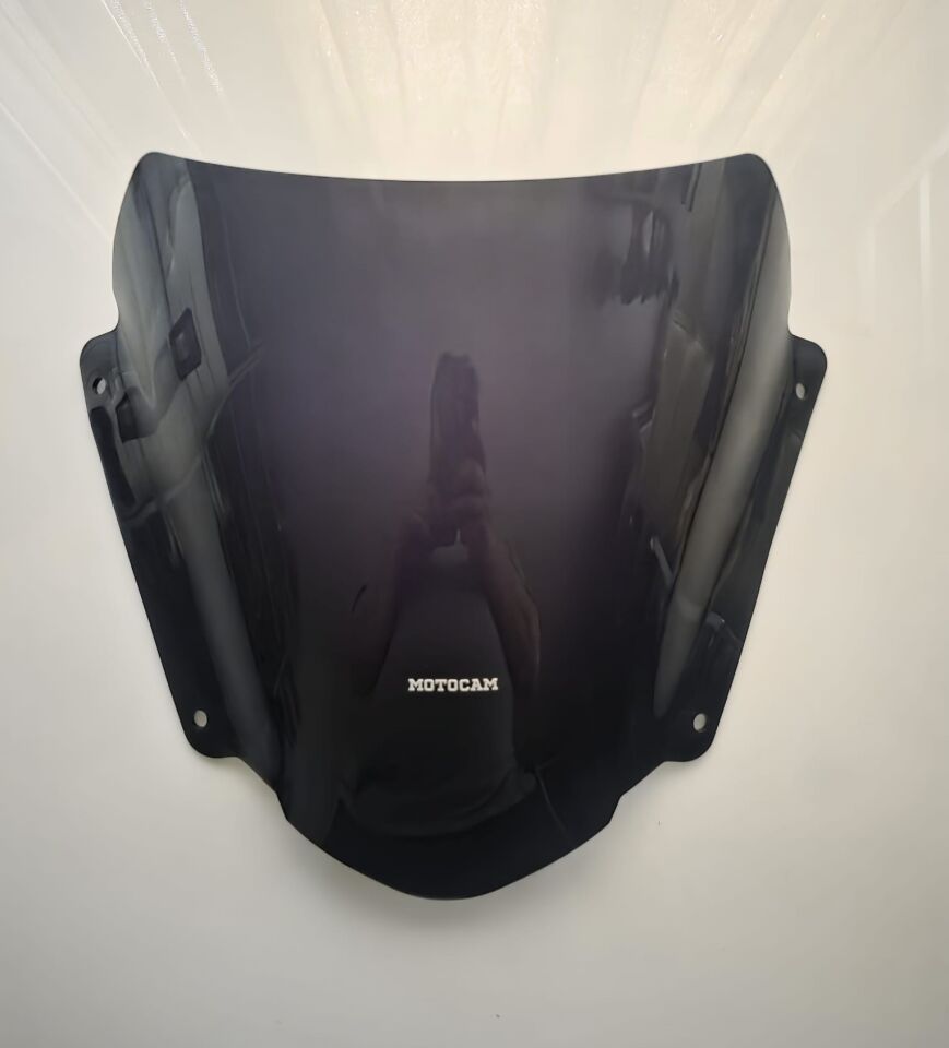 MOTOCAM Suzuki Burgman AN 400 Ön Cam 2017-2026 Model 38cm Siyah Renkli 4mm KISA SPORTİF