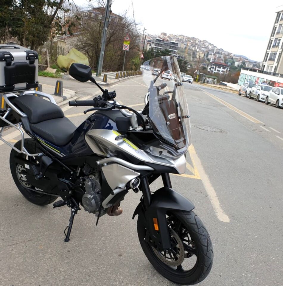 MOTOCAM CF Moto 800 MT Ön Cam 2019-2026-2026 Model 57cm Şeffaf Renkli 4mm