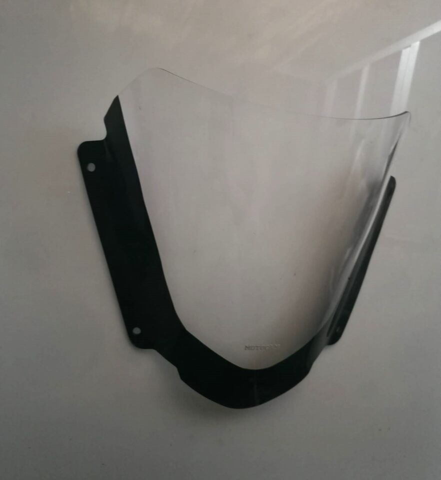 MOTOCAM Suzuki Burgman AN 400 Ön Cam 2017-2026 Model 38cm Şeffaf Renkli 4mm KISA SPORTİF