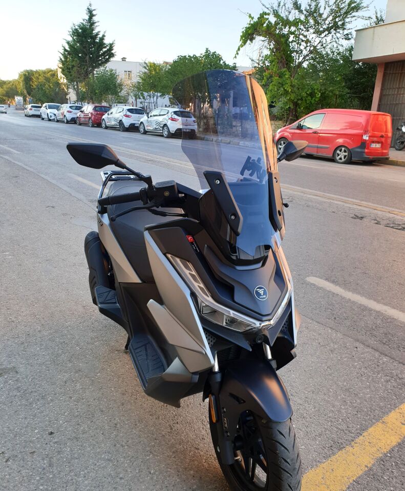 MOTOCAM Voge SR3 Ön Cam 2023-2026 Model 63cm Füme Renk 4mm