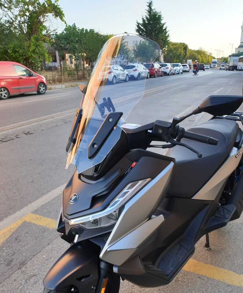 MOTOCAM Voge SR3 Ön Cam 2023-2026 Model 63cm Şeffaf Renkli 4mm