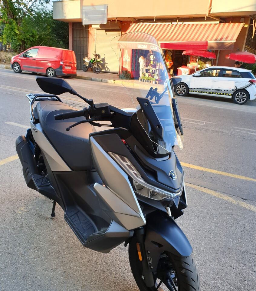 MOTOCAM Voge SR3 Ön Cam 2023-2026 Model 63cm Şeffaf Renkli 4mm