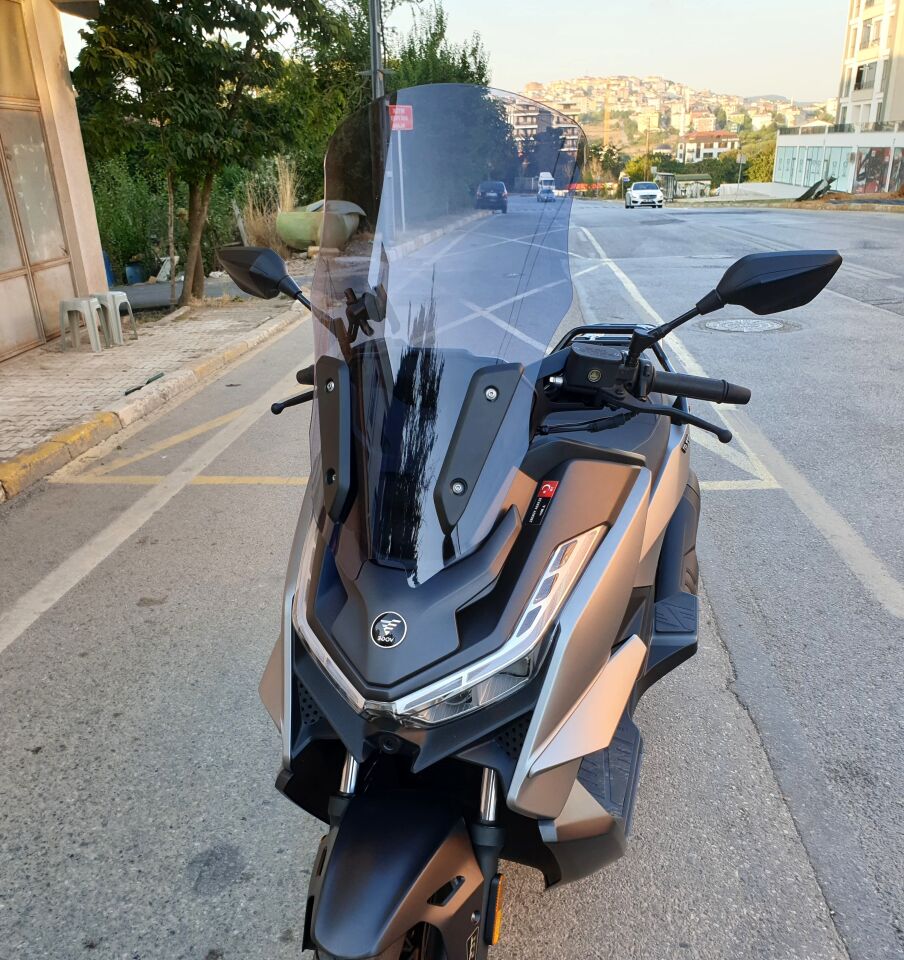 MOTOCAM Voge SR3 Ön Cam 2023-2026 Model 70cm Füme Renk 4mm